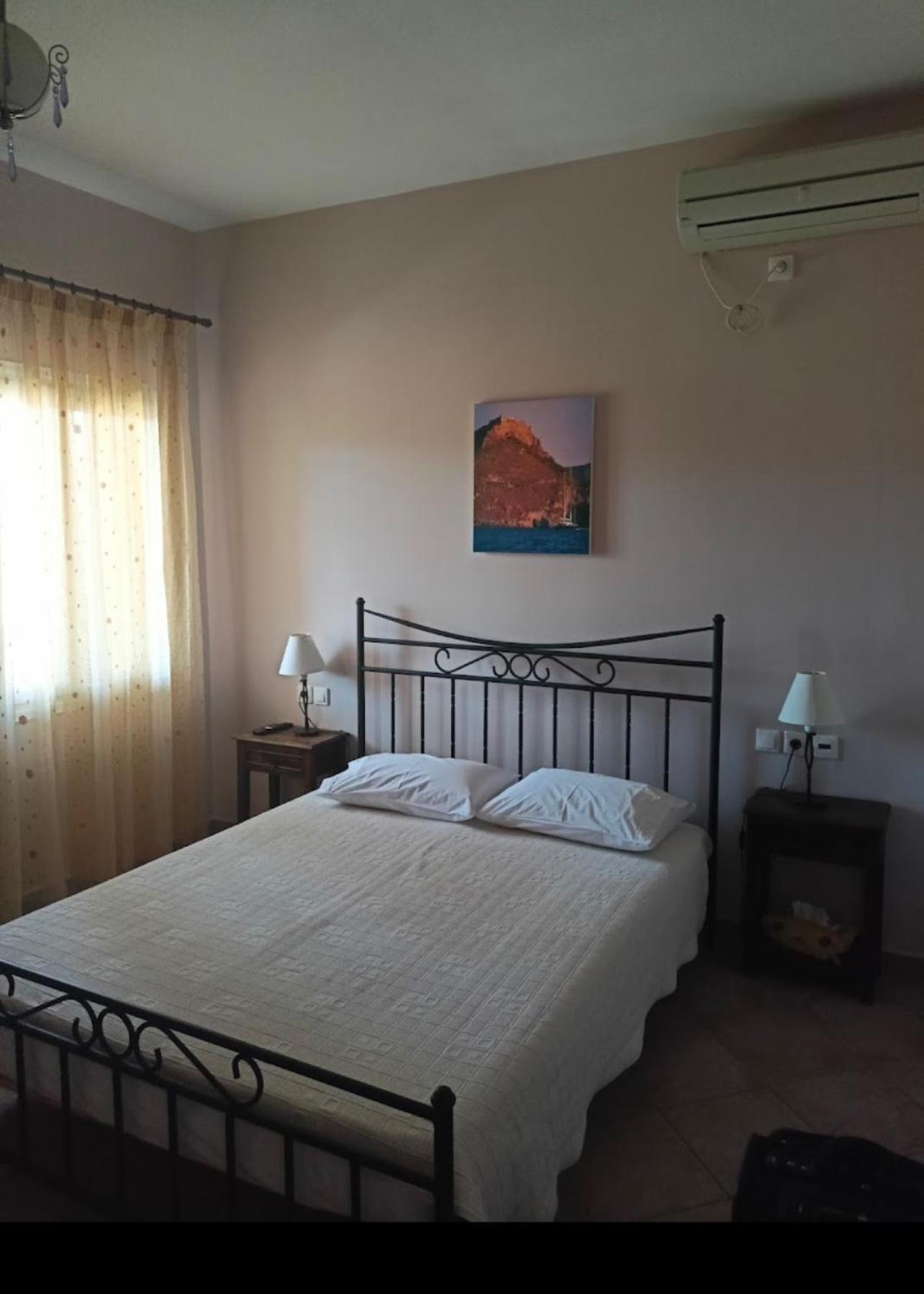 Vilana Studios Kalamos  Luaran gambar